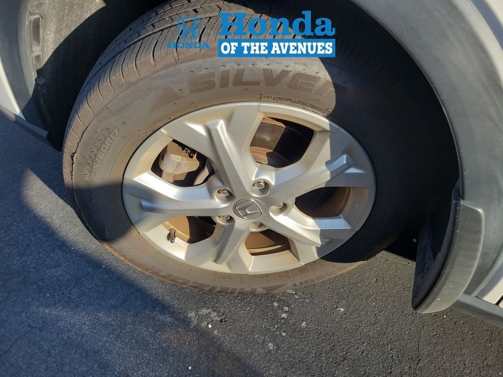 Used 2024 Platinum White Pearl Honda 5DR 2WD LX image 4