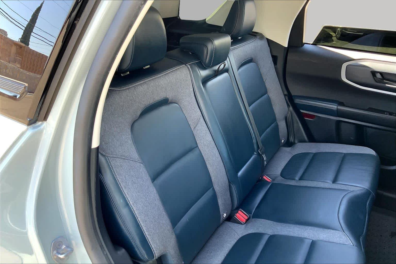 Used 2022 Cactus Grey Ford Outer Banks image 17