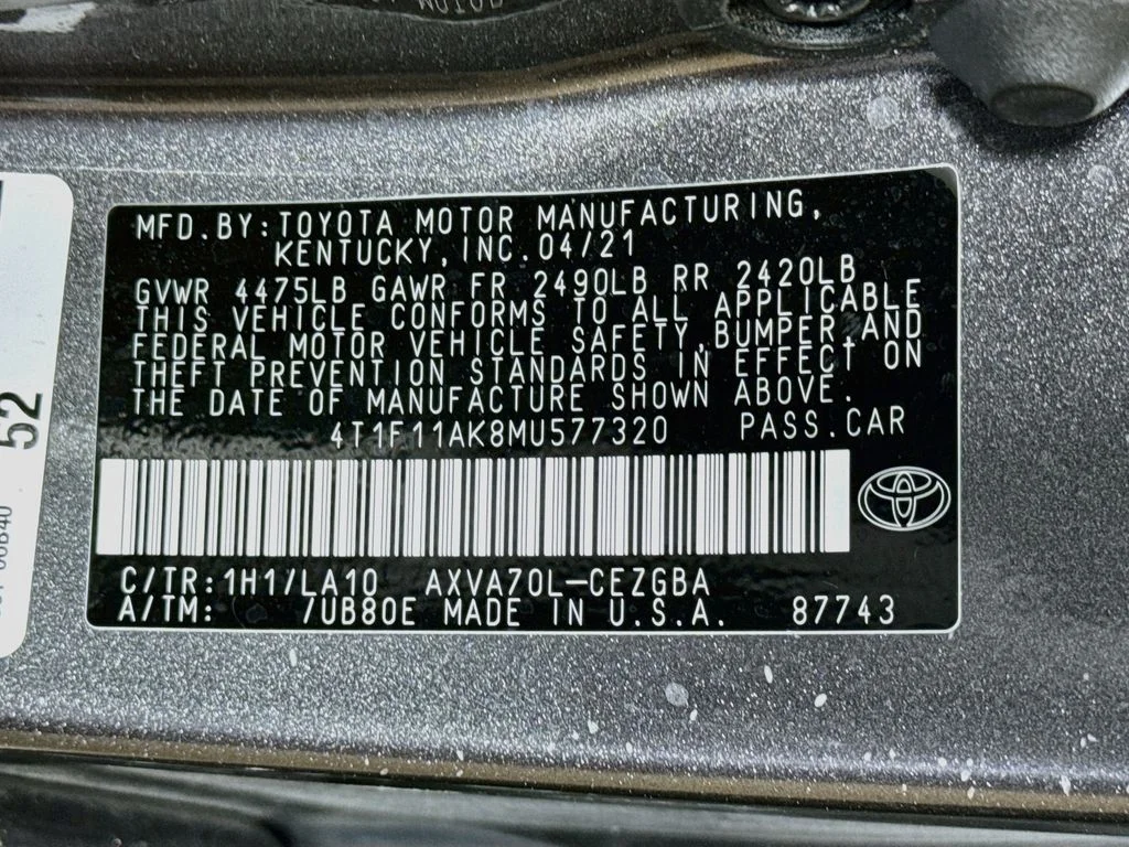 Used 2021 Gray Toyota XLE image 40