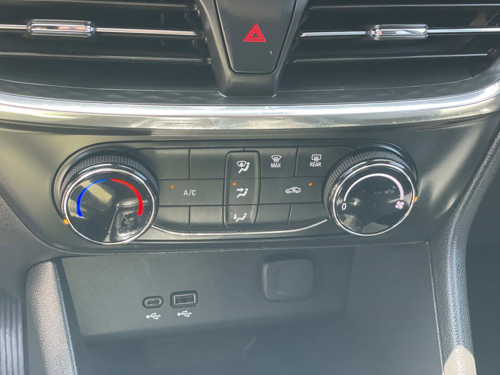 2025 Buick Encore GX Preferred - Photo 15