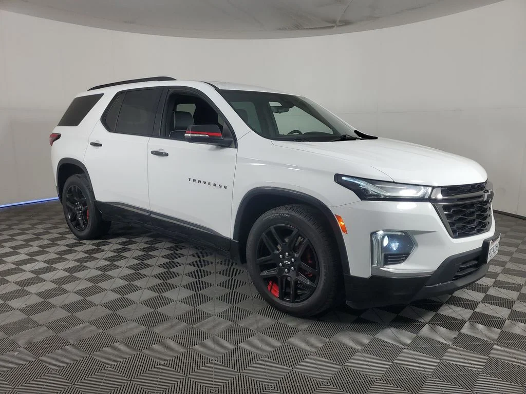 Used 2022 White Chevrolet Premier image 2
