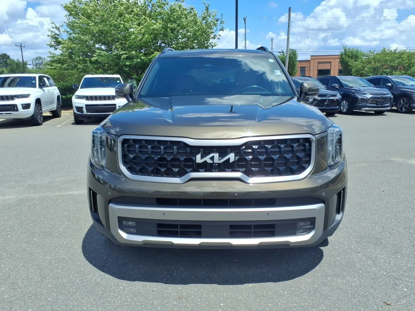 Used 2023 Dark Moss Kia SX X-Line image 15