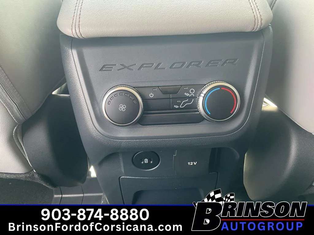New 2026 Vapor Blue Metallic Ford Active image 9