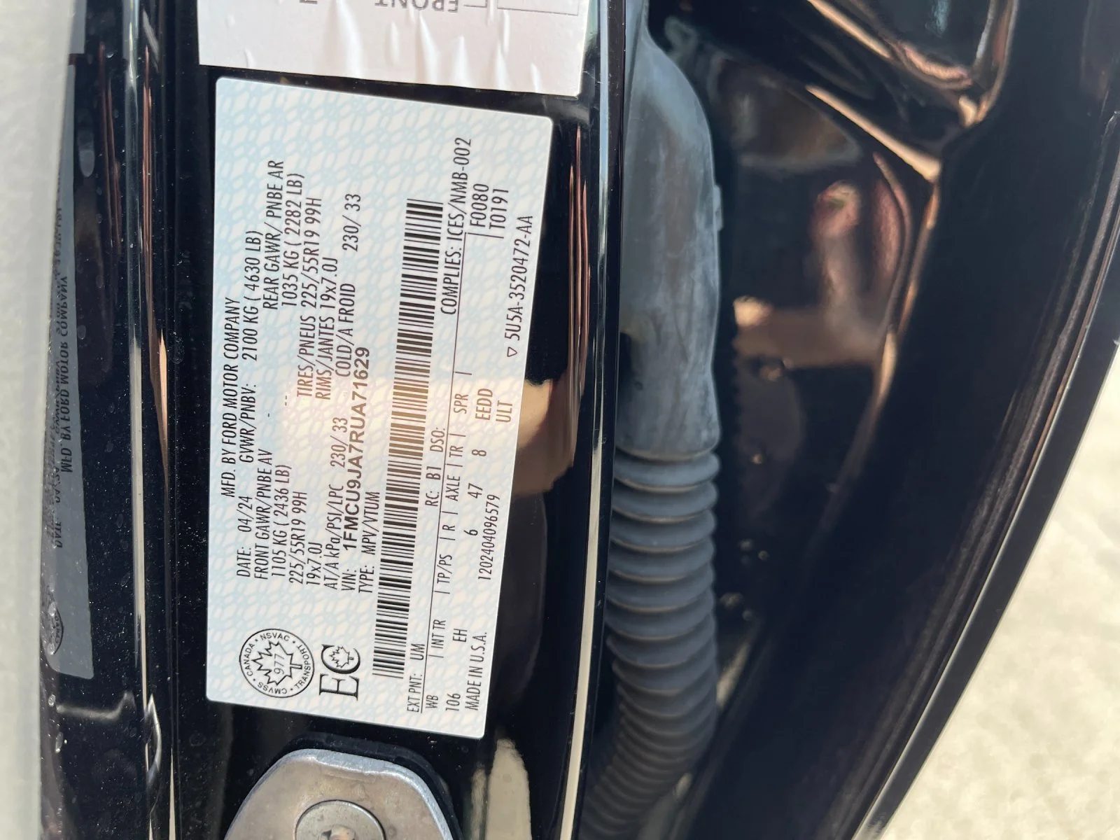 Used 2024  Ford Platinum image 33