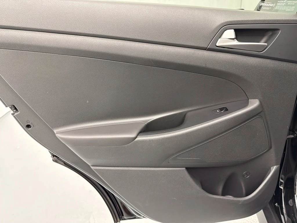 2019 Hyundai Tucson VALUE SUV Slide 13