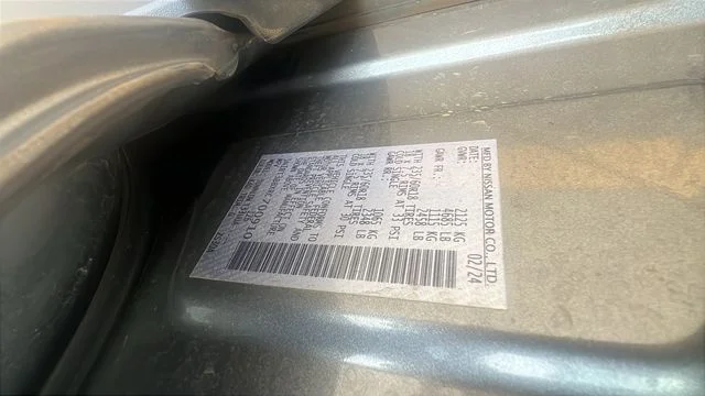 Used 2024 Gray Nissan SV image 31