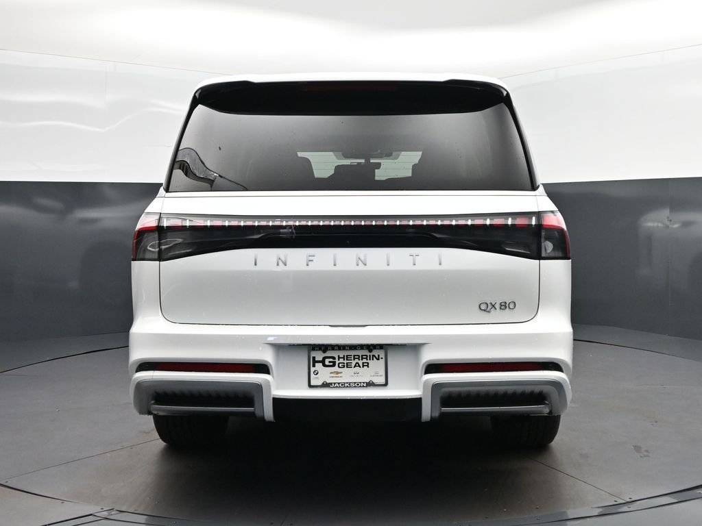 New 2027 RADIANT WHITE INFINITI Luxe 2WD image 6