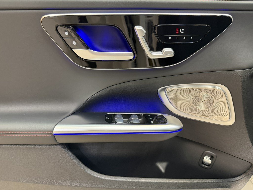 2025 Mercedes-Benz C-Class Sedan AMG C43 - Photo 25