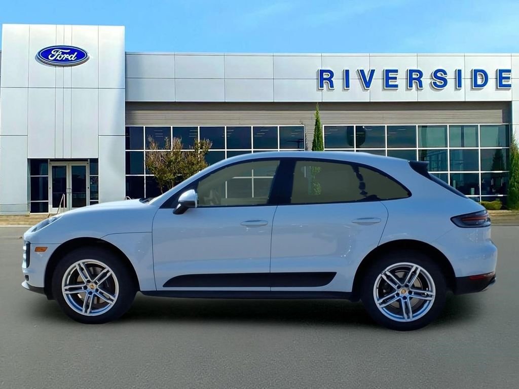 Used 2020 White Porsche Base image 4