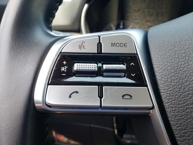 Used 2021 Silver Kia S image 25