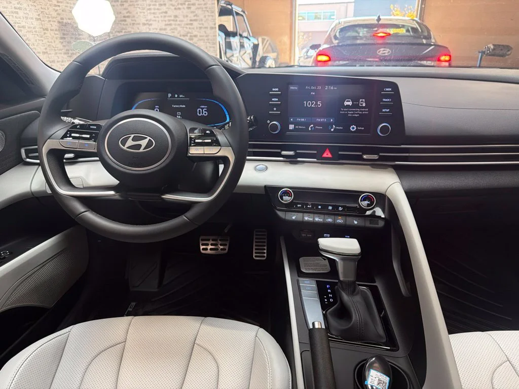 New 2026 Ecotronic Gray Hyundai SEL Sport Plus image 19