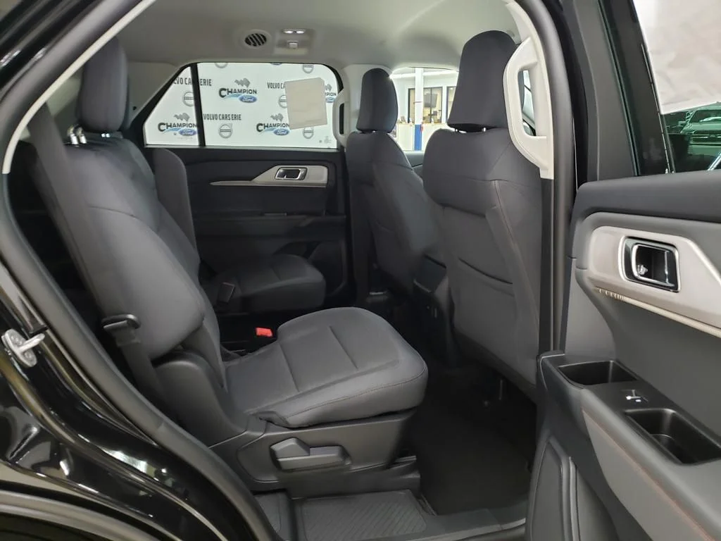 New 2026 Agate Black Metallic Ford Active image 14