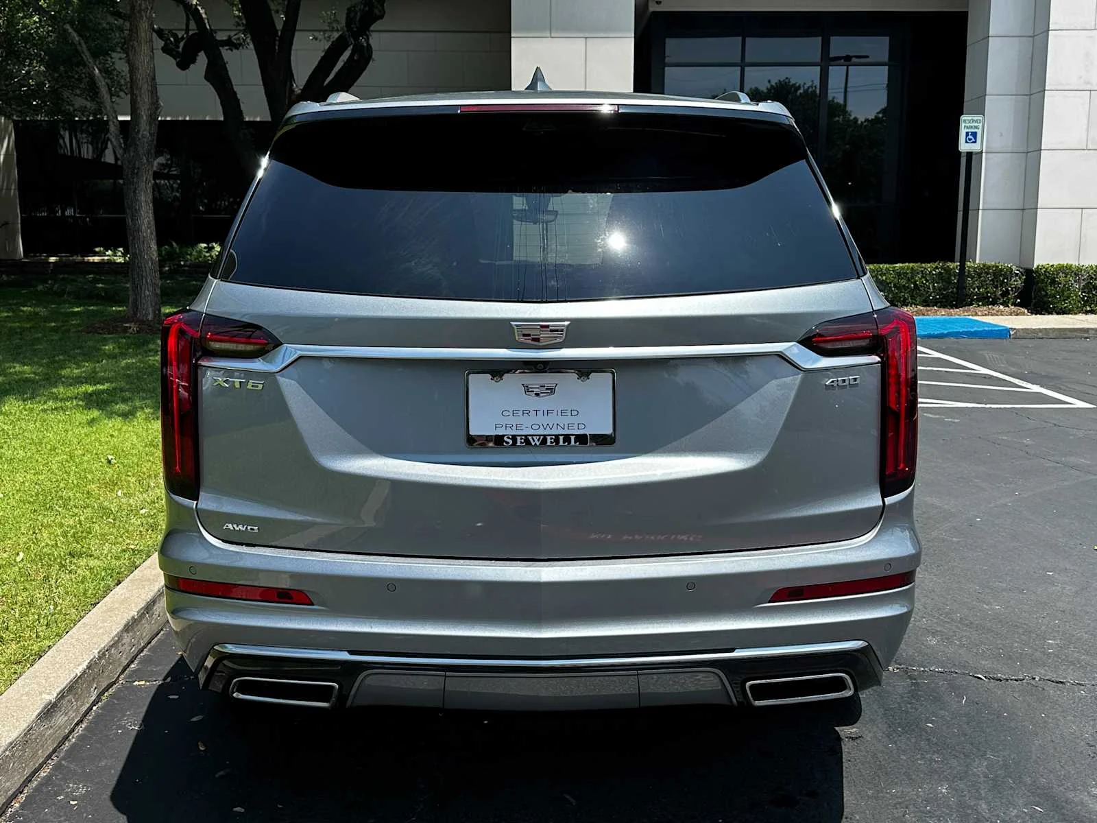 Certified Used 2025 Argent Silver Metallic Cadillac Premium Luxury image 3