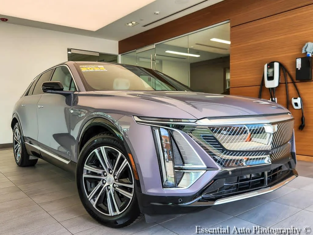 2024 Cadillac Lyriq Luxury 2 AWD's photo