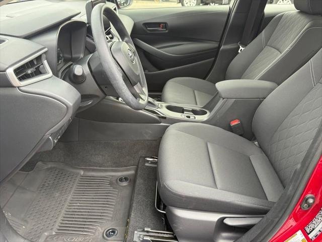 2025 Toyota Corolla LE - Photo 19