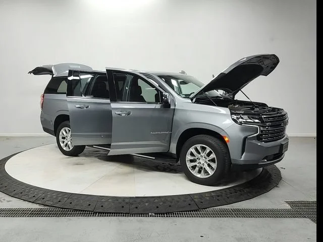 Used 2023 Sterling Gray Metallic Chevrolet Premier image 10