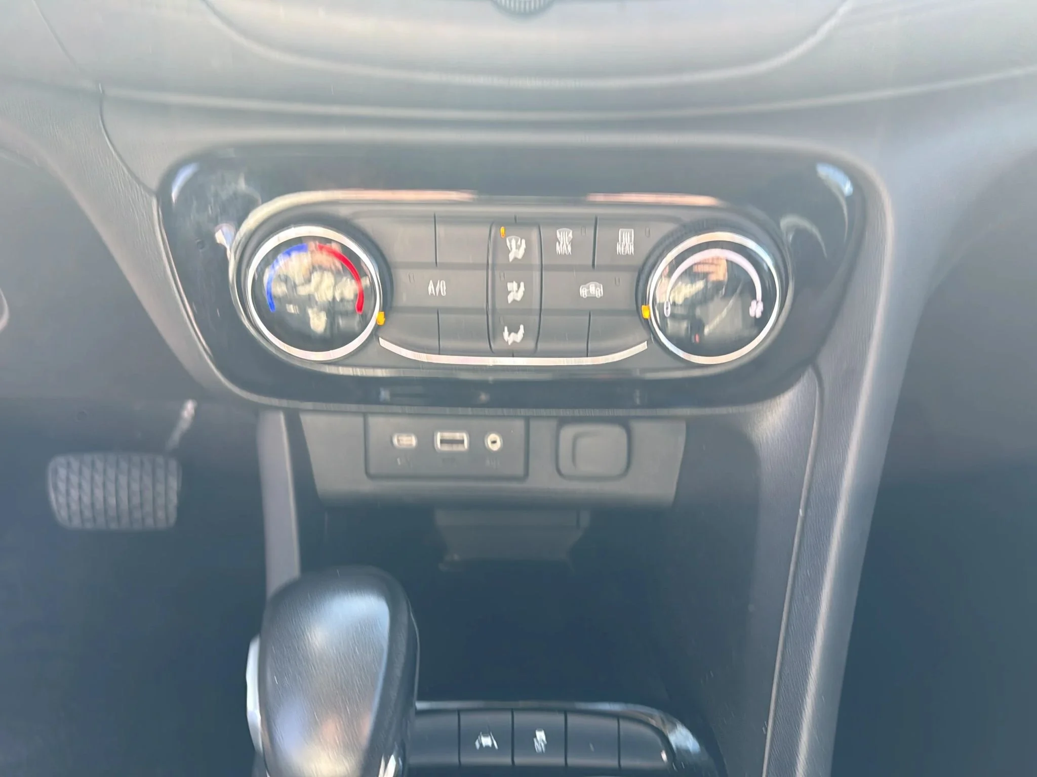 Used 2023 Cinnabar Metallic Buick Preferred image 19