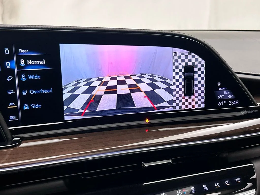 Used 2023 White Cadillac Premium Luxury Platinum image 22