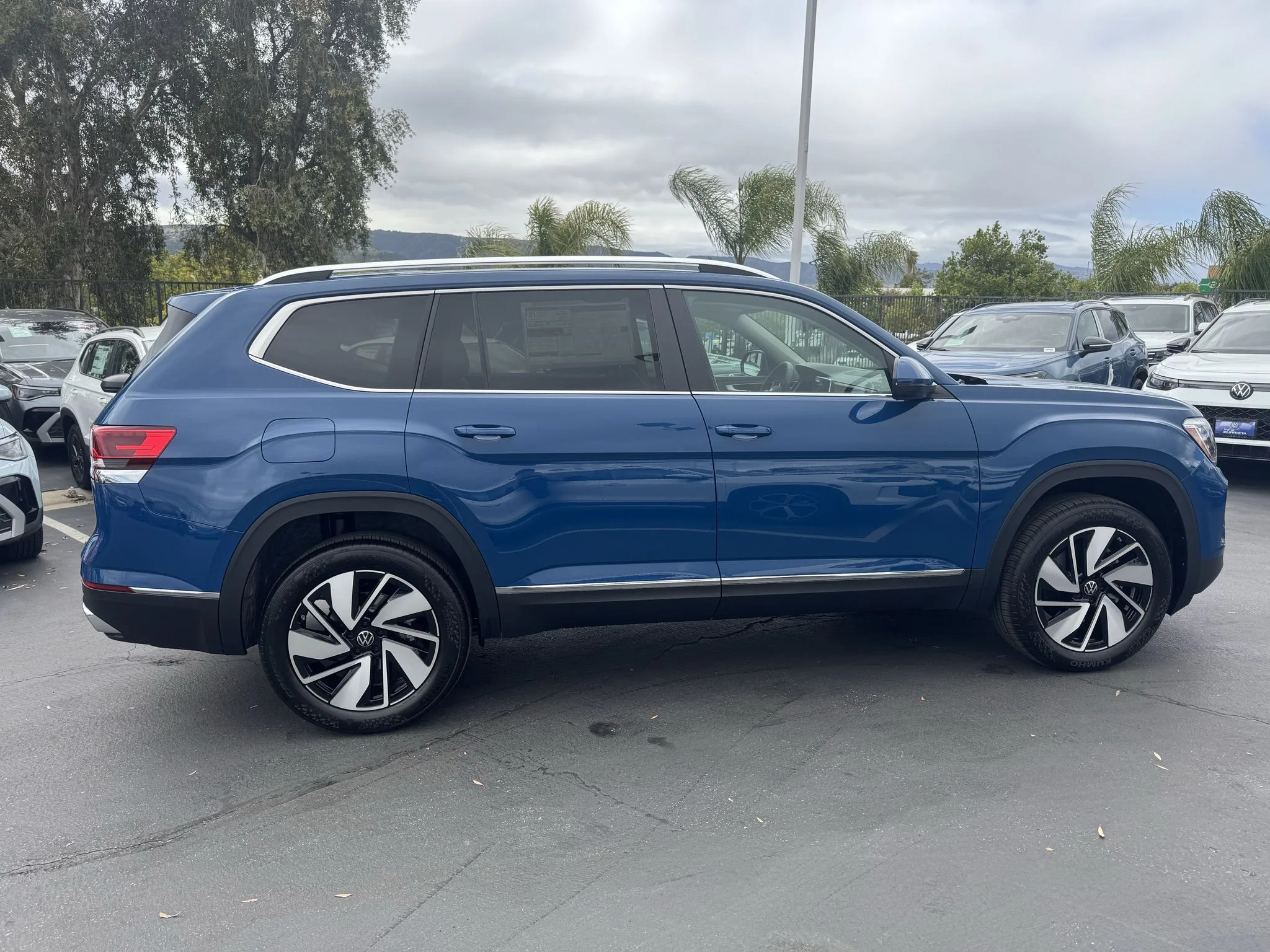 New 2026 Mountain Lake Blue Metallic Volkswagen 2.0T SEL image 15