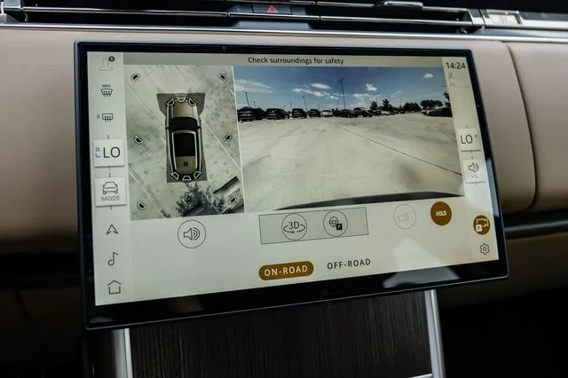 2026 Land Rover Range Rover SE - Photo 26