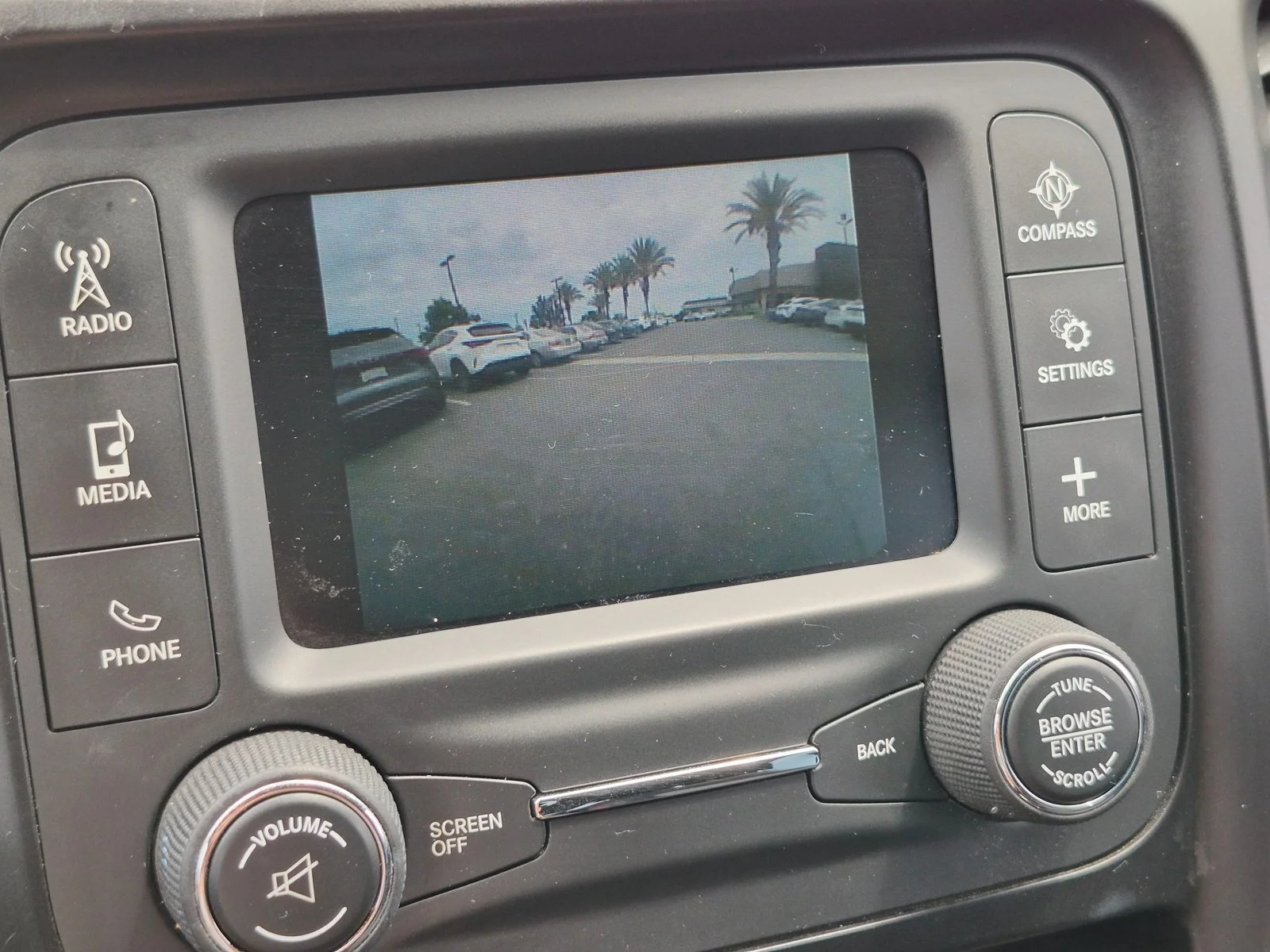 Used 2015 Bright White Clearcoat Jeep Sport image 14