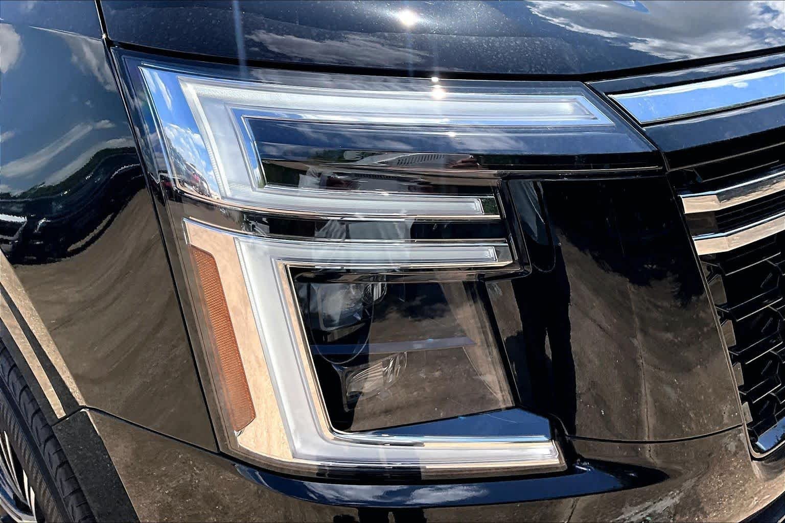 New 2026 Super Black Nissan SL image 21