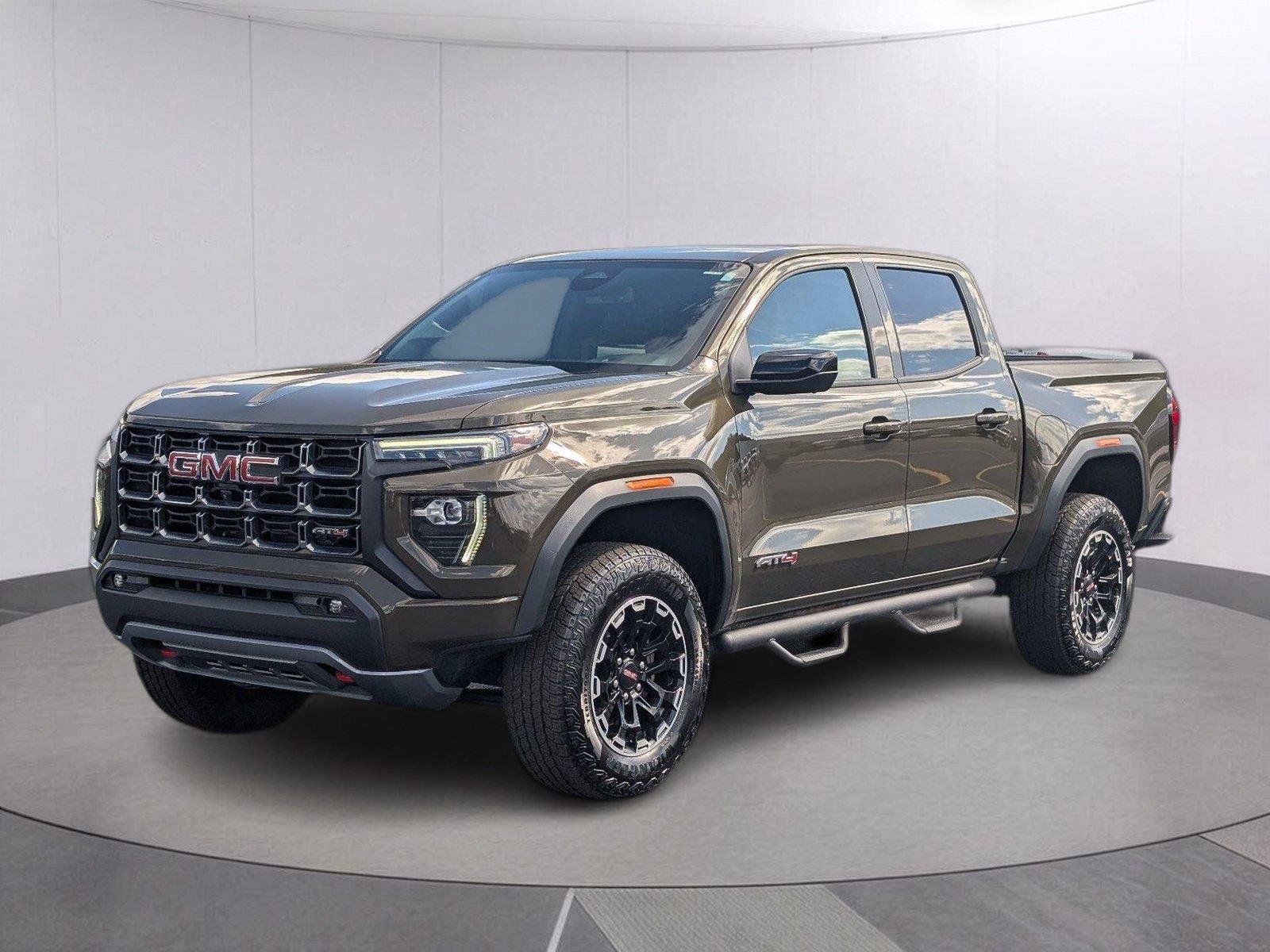 2024 GMC Canyon