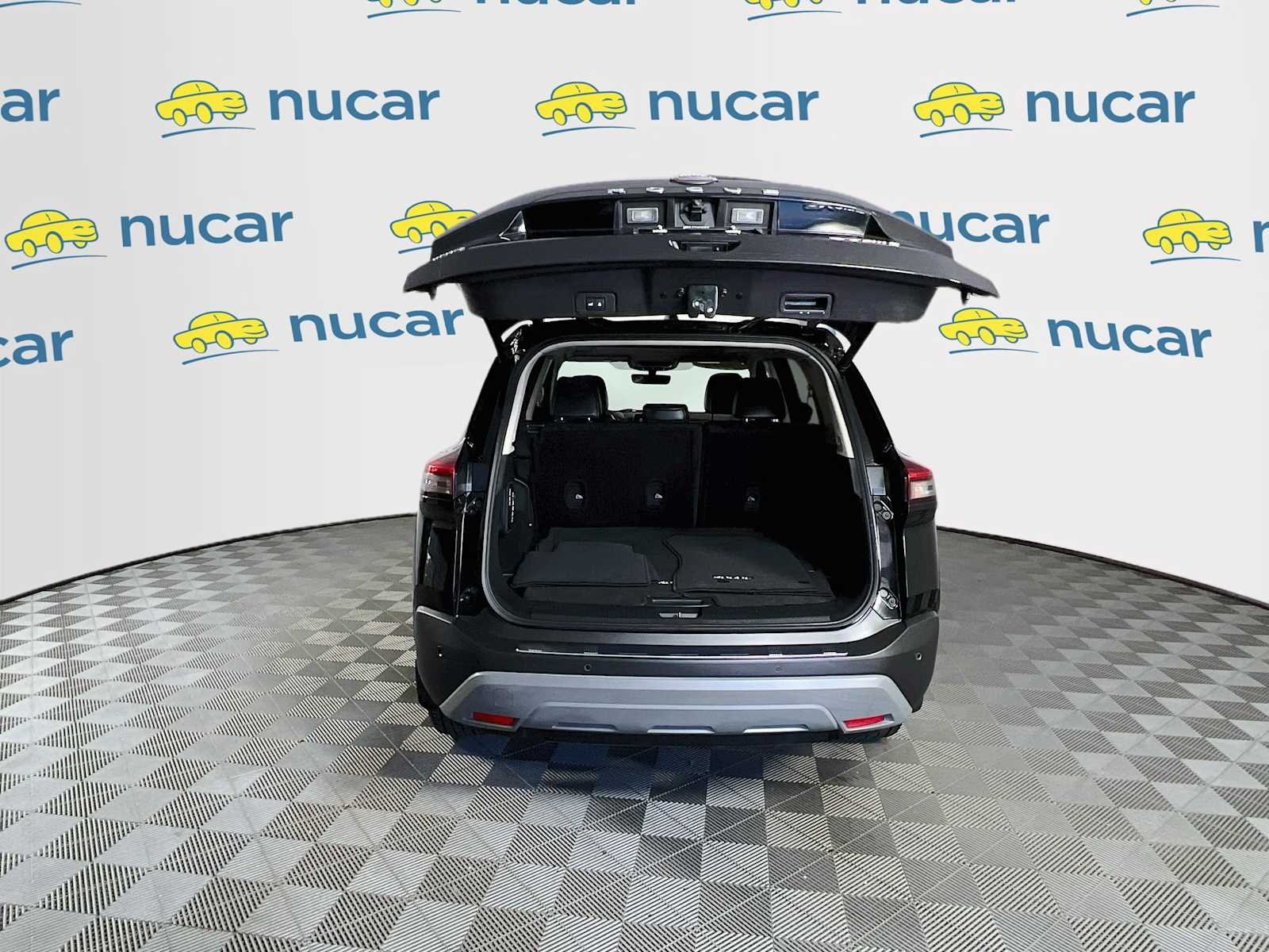 Used 2023 Super Black Nissan SV image 26