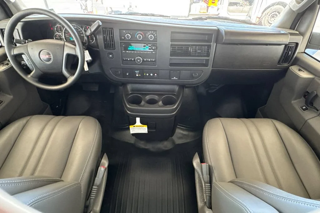 2025 GMC Savana Cargo Work Van - Photo 10