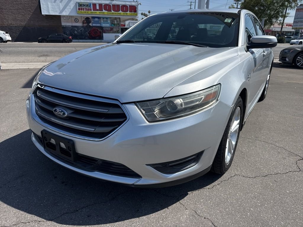 Used 2013 Silver Ford SEL image 2
