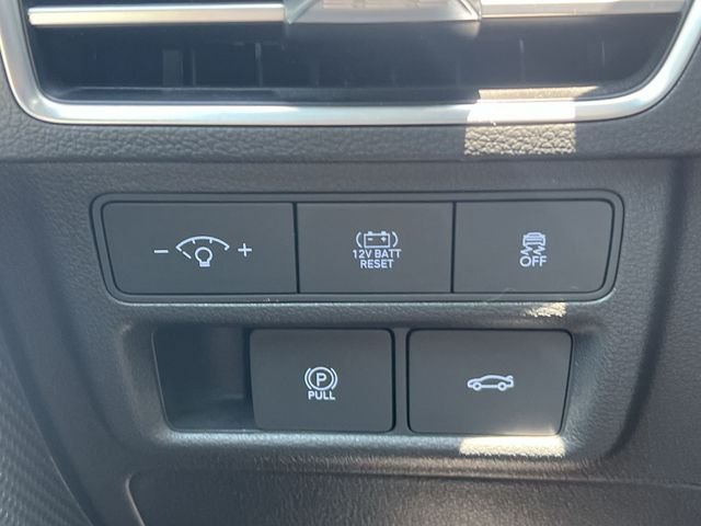 Certified Used 2025 Gray Hyundai SEL image 29