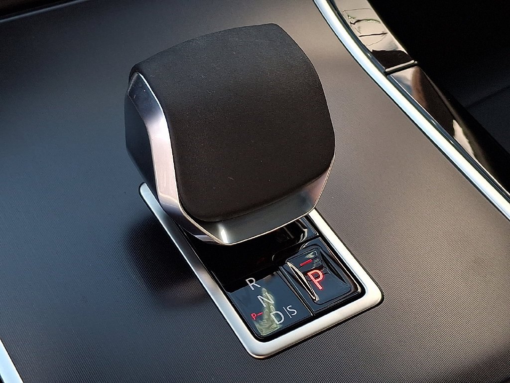 2026 Land Rover Range Rover Velar Dynamic SE - Photo 20