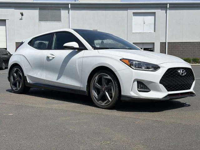 Used 2019 White Hyundai Turbo image 15