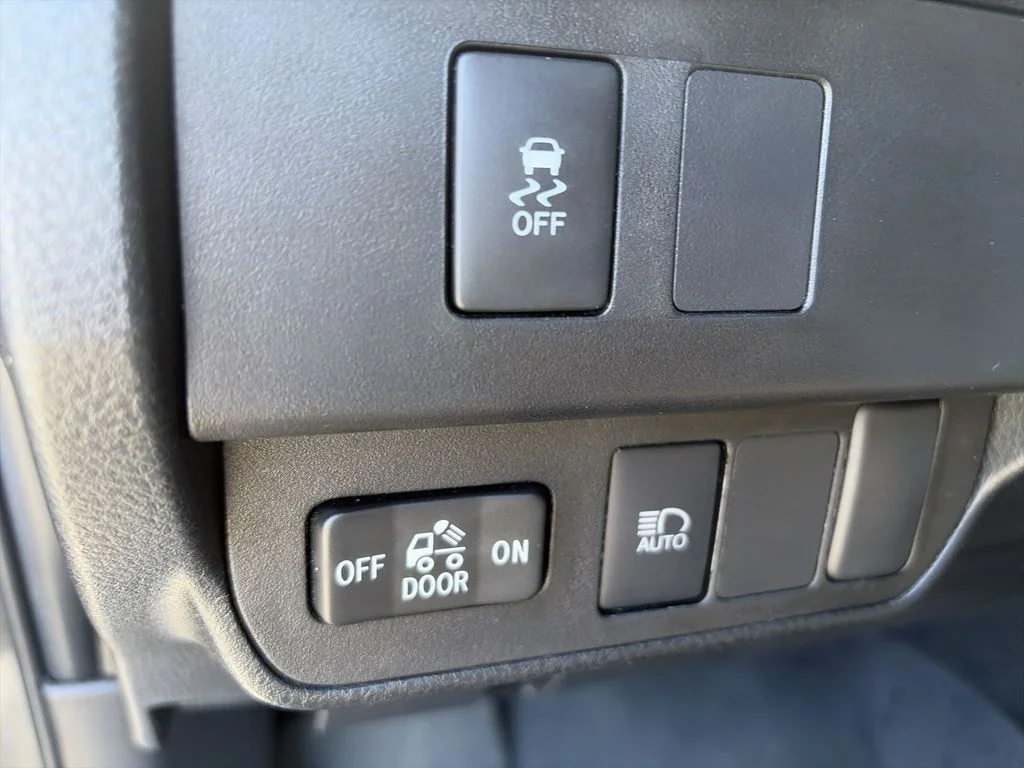 Used 2023 Gray Toyota SR5 image 24