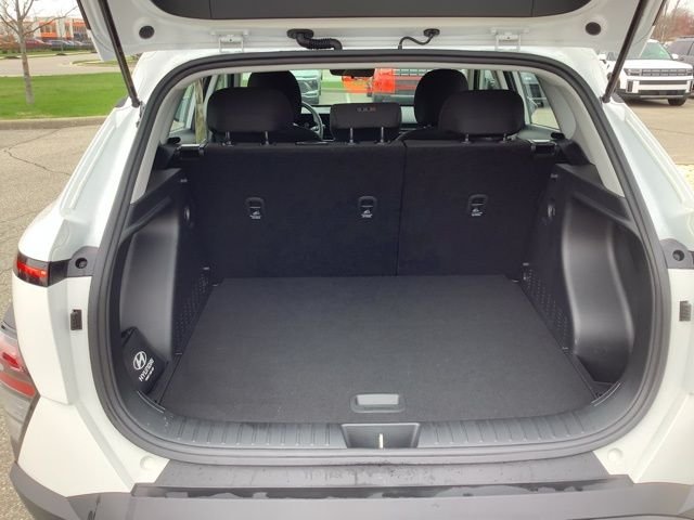 2026 Hyundai Kona SE - Photo 48