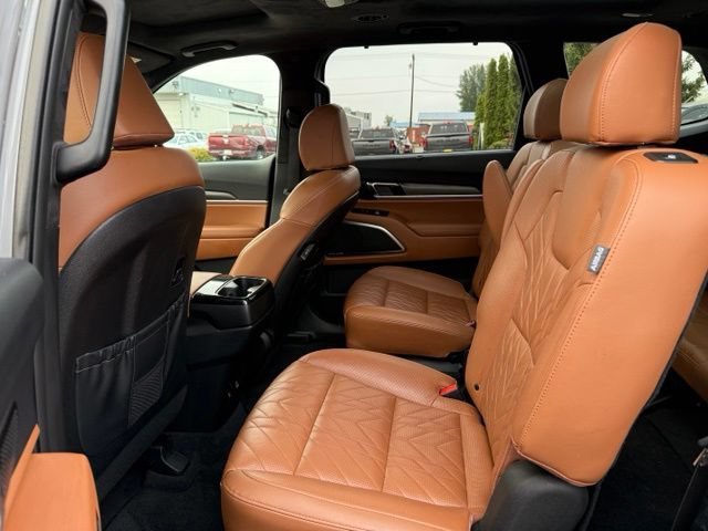 Used 2025 Wolf Gray Kia SX-Prestige X-Pro image 14