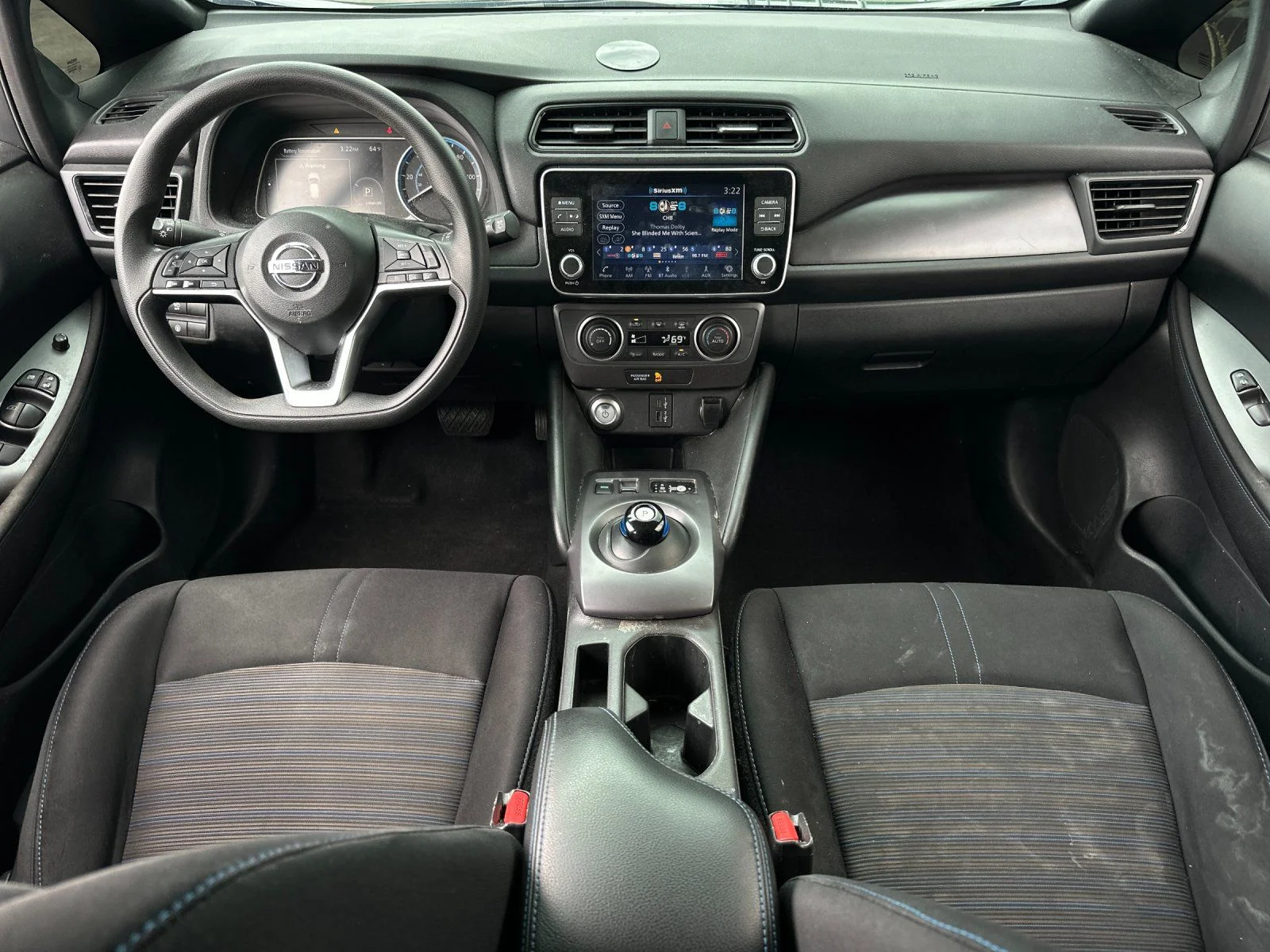 Used 2022 Super Black Nissan S image 12