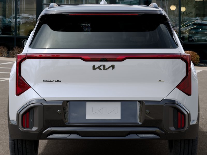 New 2027 White Kia X-Line S image 13