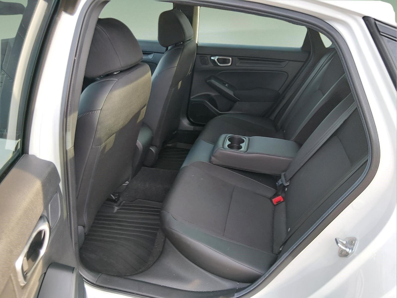 Used 2026 Platinum White Pearl Honda Sport image 19