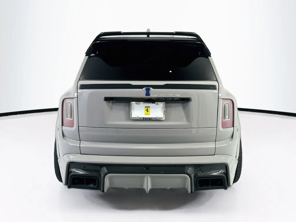Used 2024 Red Rolls-Royce Black Badge image 6