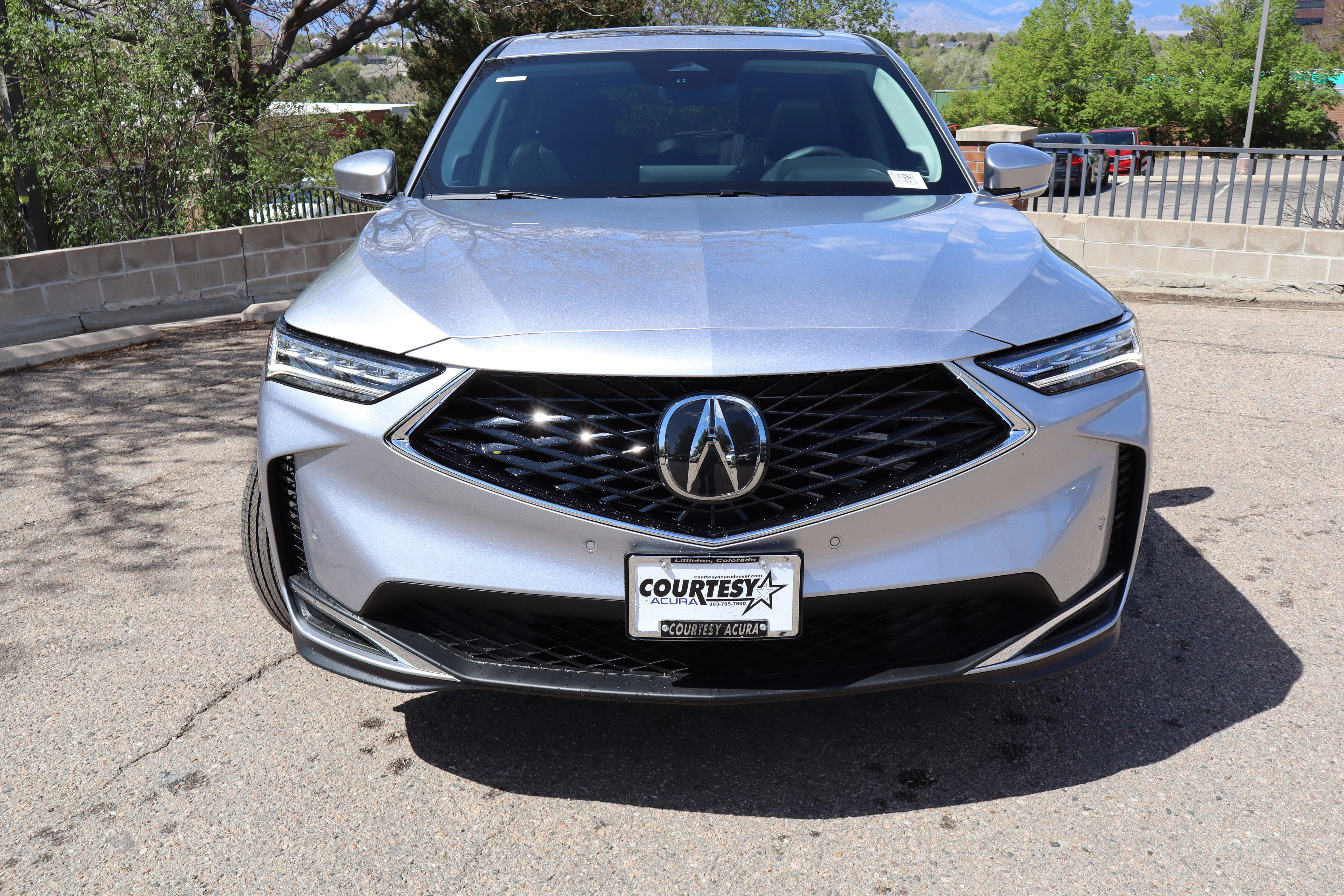 New 2026 Solar Silver Metallic Acura w/Technology Package image 2
