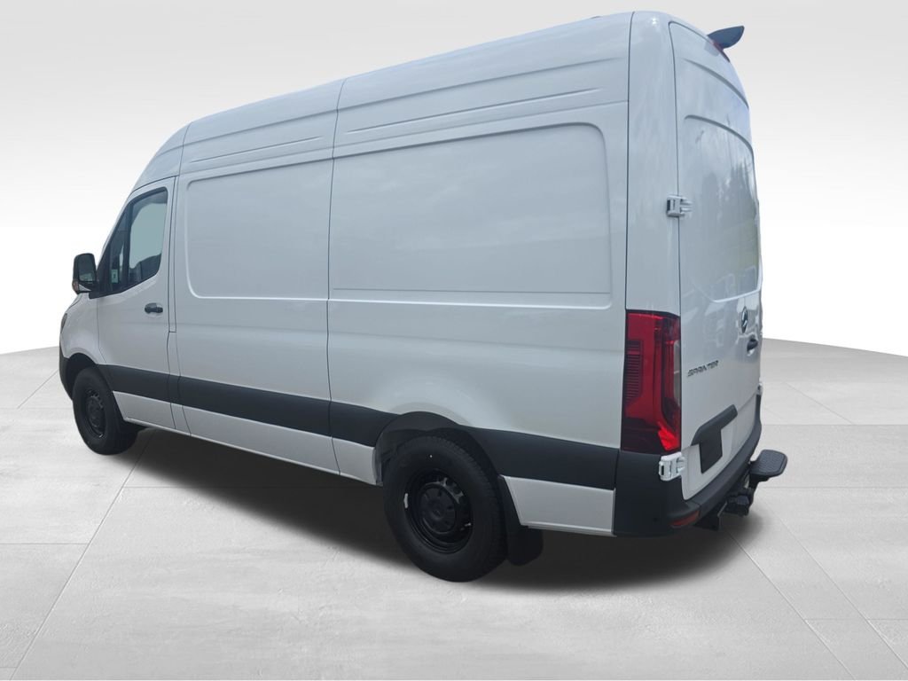 New 2026 Arctic White Mercedes-Benz Cargo 144 WB image 3