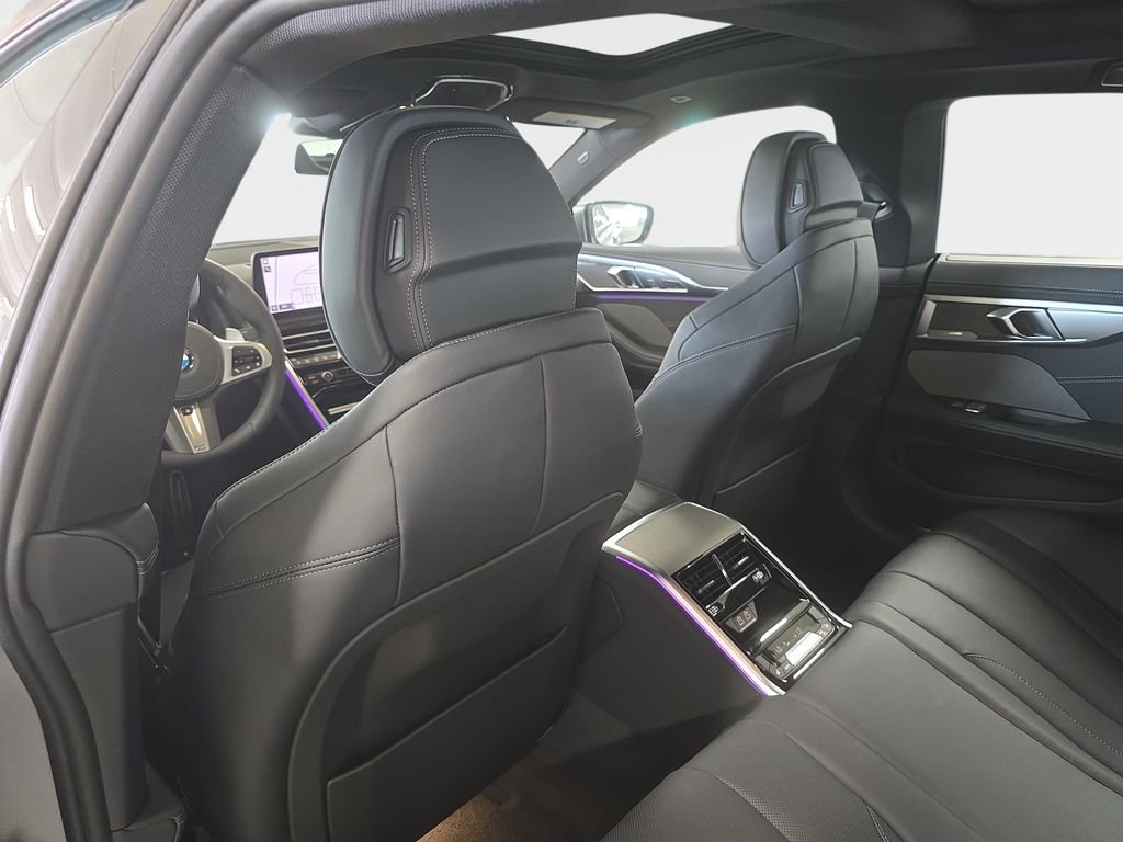 2026 BMW 8 Series 840i - Photo 8