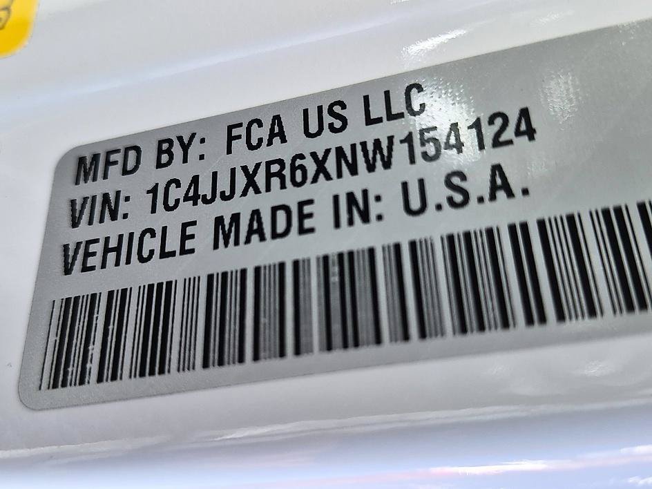 Used 2022 Bright White Clearcoat Jeep Unlimited Rubicon image 35