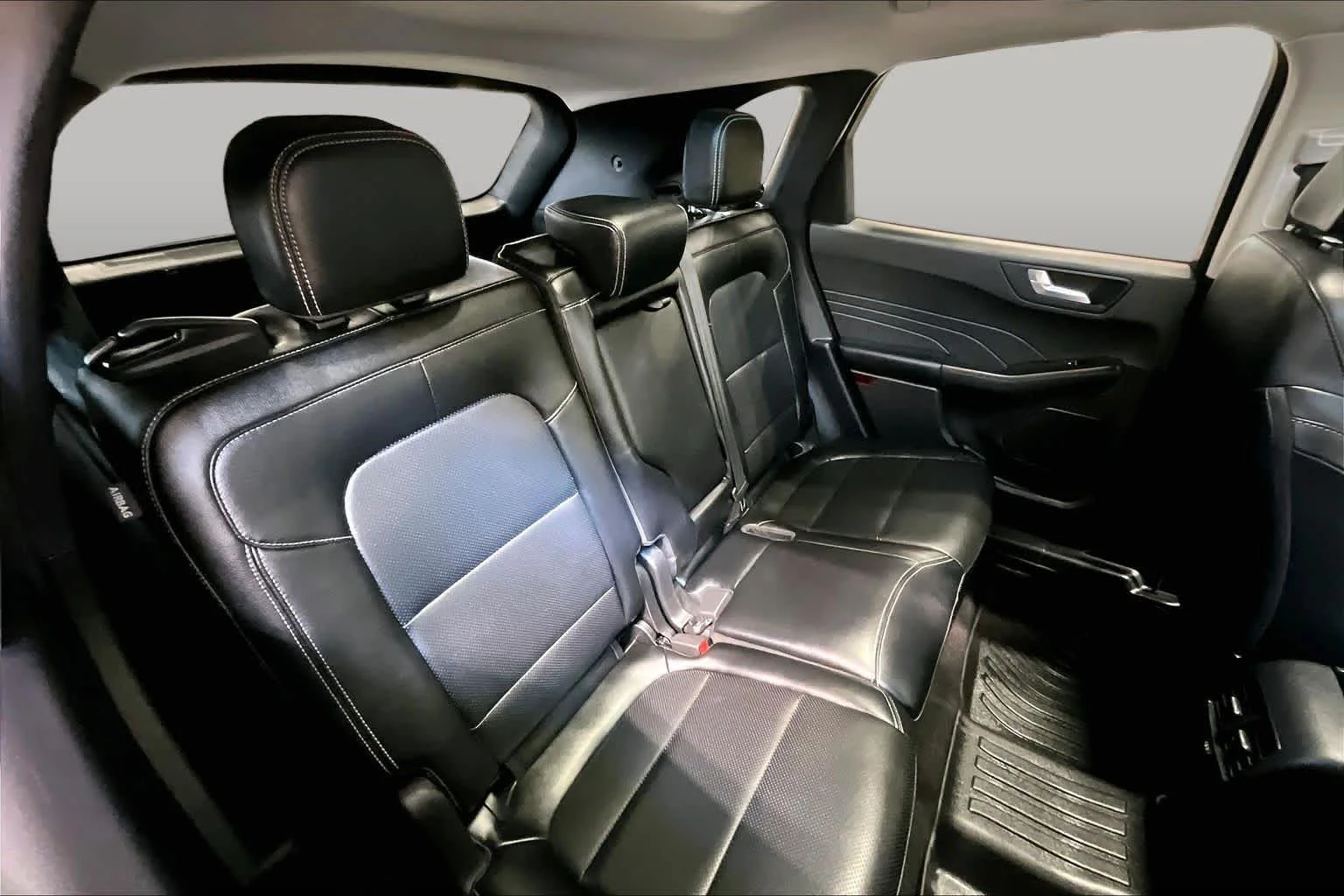 Used 2022 Carbonized Gray Metallic Ford Titanium Plug-In Hybrid image 19