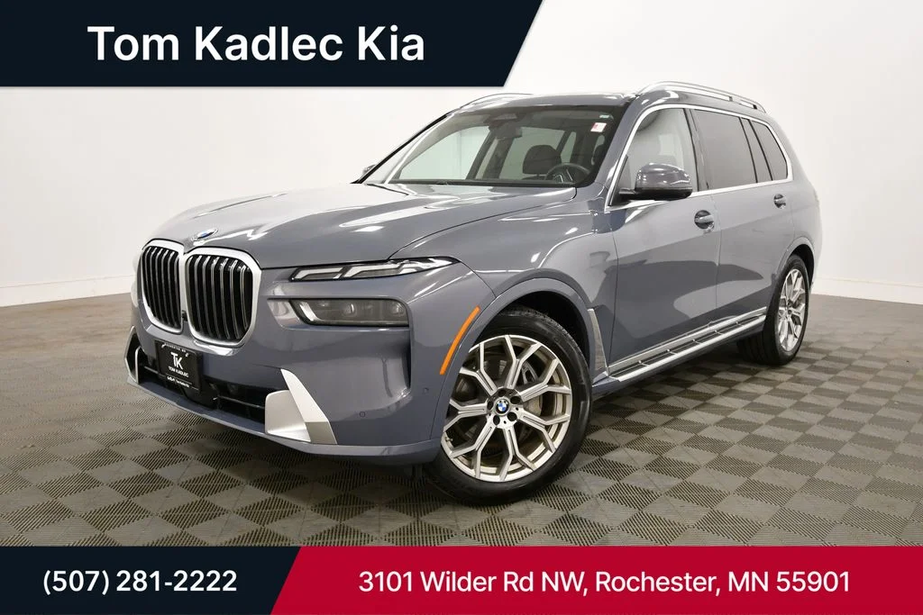 2026 BMW X7 xDrive40i's photo