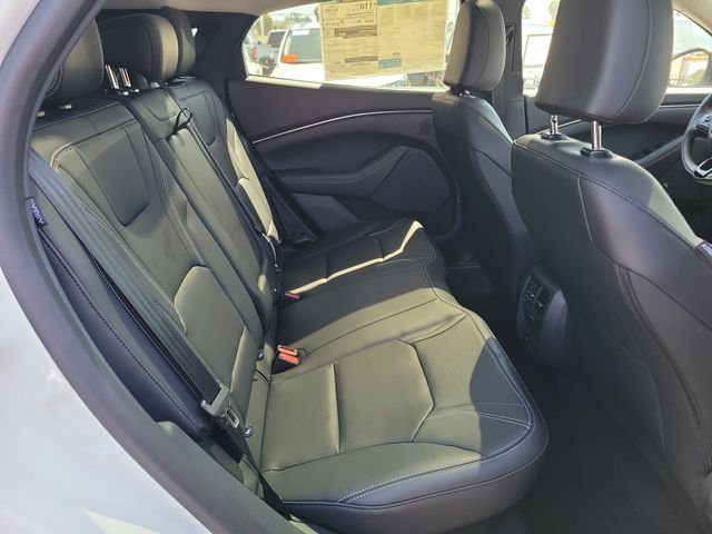 New 2026 Star White Metallic Tri-coat Ford Premium image 20