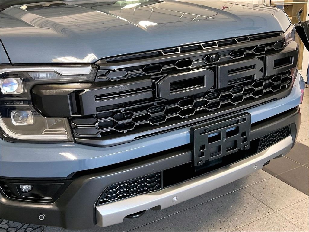Used 2025 Gray Ford Raptor image 32