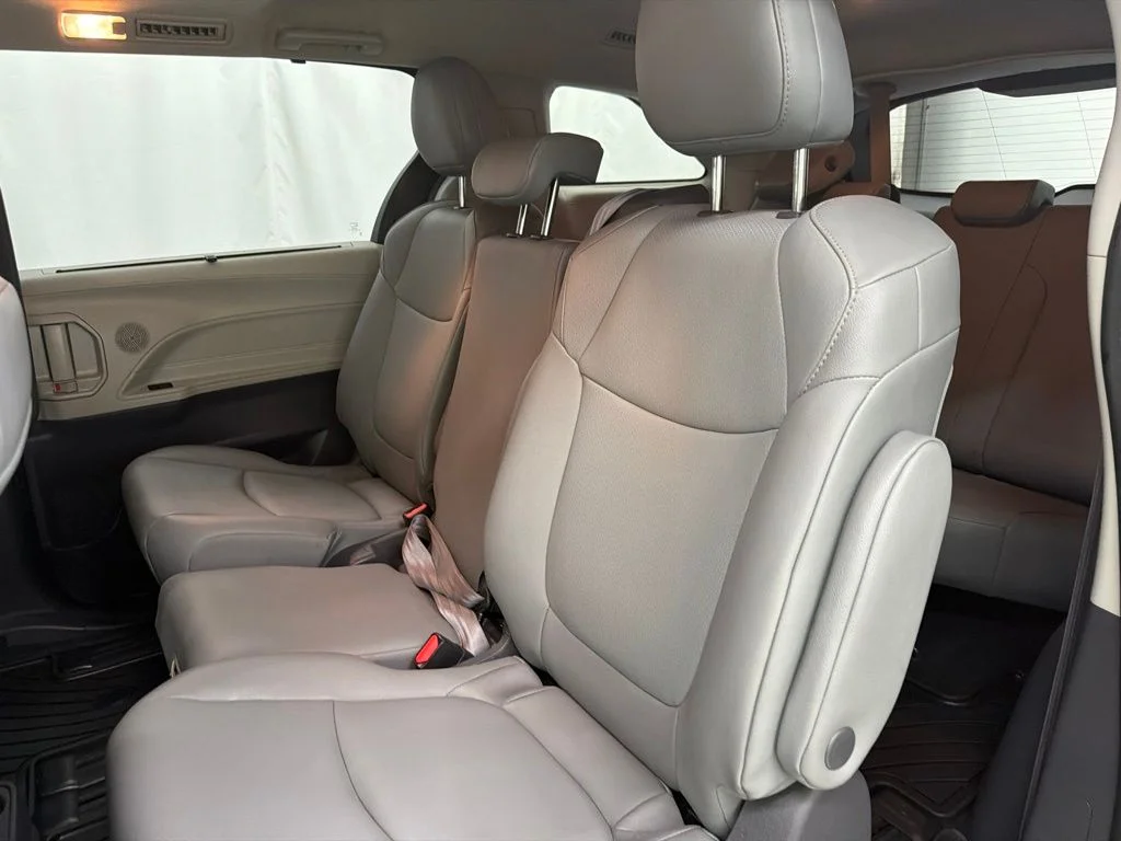 Used 2021 Blue Toyota XLE image 29