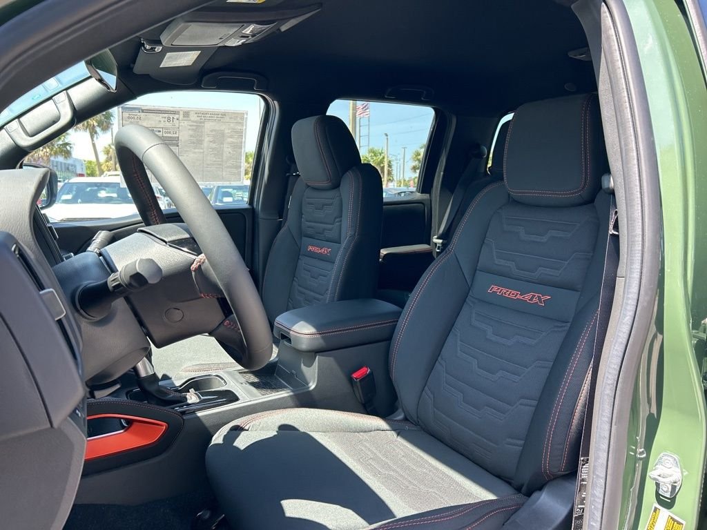 2025 Nissan Frontier PRO-4X - Photo 15